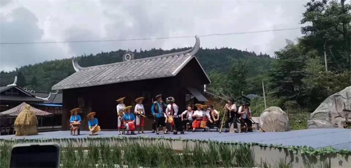 长沙展览展示设计,商业空间设计,长沙五岳展览服务有限公司 长沙展览展示设计,商业空间设计,长沙五岳展览服务有限公司